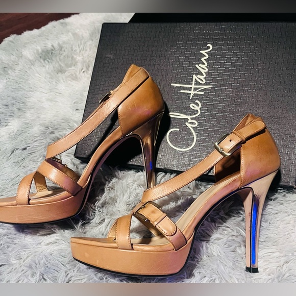 COLE HAAN heels pumps 9 - Picture 3 of 5